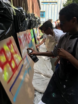 KSA students create a mural
